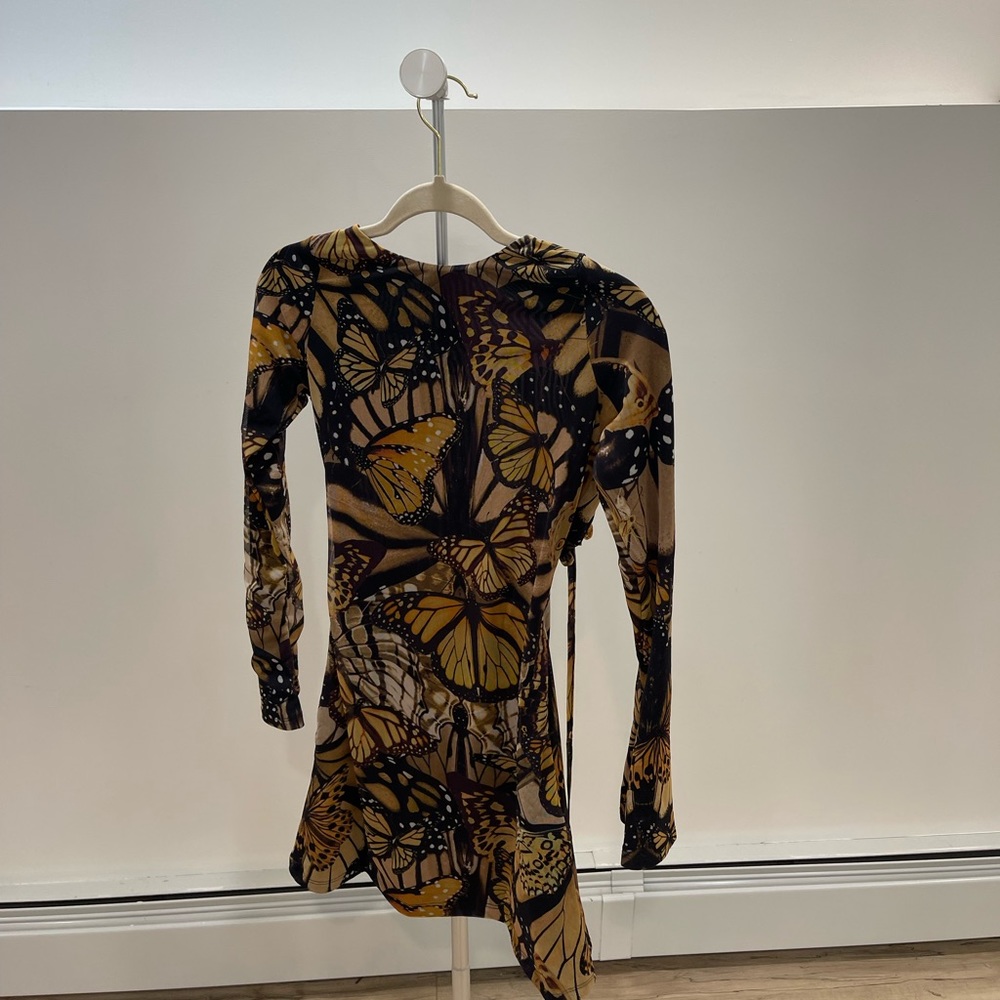 MOTEL ROCKS: ONATA LONG SLEEVE MINI DRESS IN BUTTERFLY GOLD